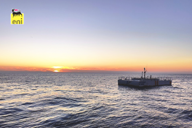 A instalação do ISWEC (Inertial Sea Wave Energy Converter) ao largo da costa de Pantelleria foi concluída